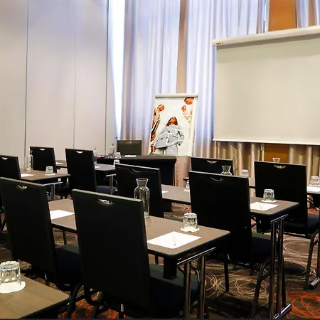 Mercure Grand Varsó