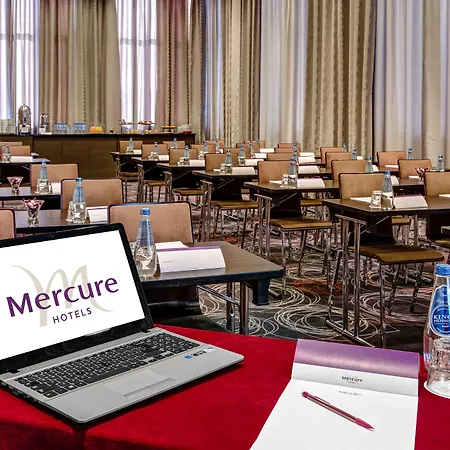 酒店 华沙美居大酒店 4*