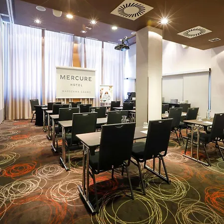 ميركيور وارسزاوا غراند