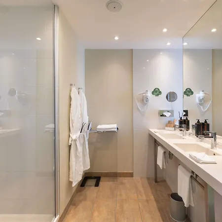 Готель Mercure Grand 4*