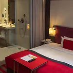 华沙美居大酒店 4*